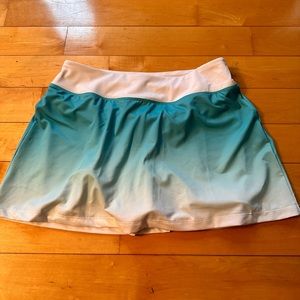 FILA Ombré tennis/workout skort M.